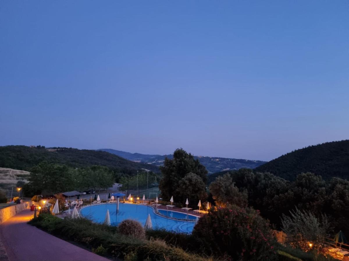 Glamping Le Tegole Hotel Riparbella Exterior foto